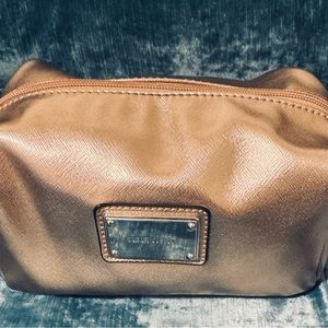 NINE WEST MAKEUP BAG.